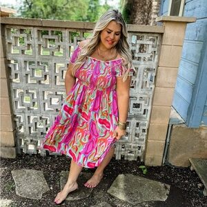 Blakely Hadley Retro vibrant smocked top midi dress with POCKETS!